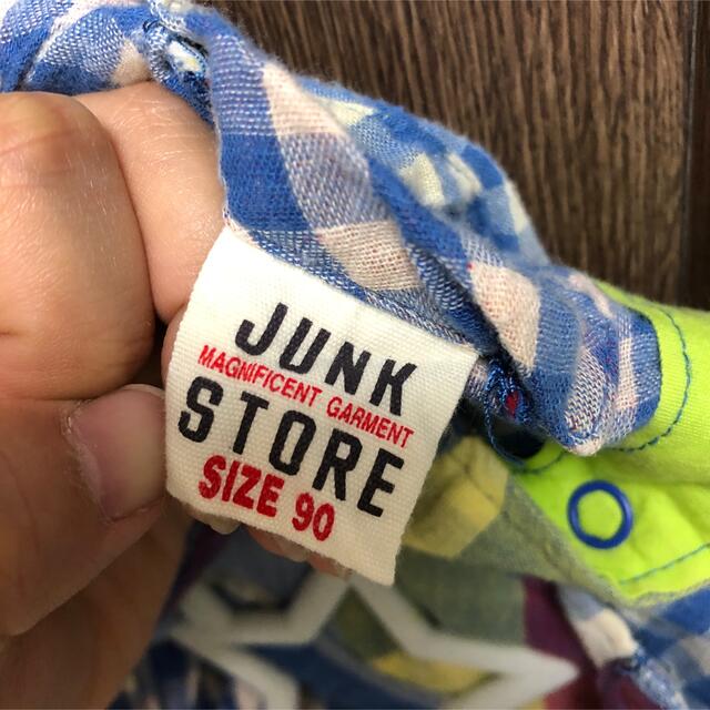 JUNK STORE(ジャンクストアー)のチェックシャツ　リバーシブル　90 ジャンクストア キッズ/ベビー/マタニティのキッズ服男の子用(90cm~)(Tシャツ/カットソー)の商品写真