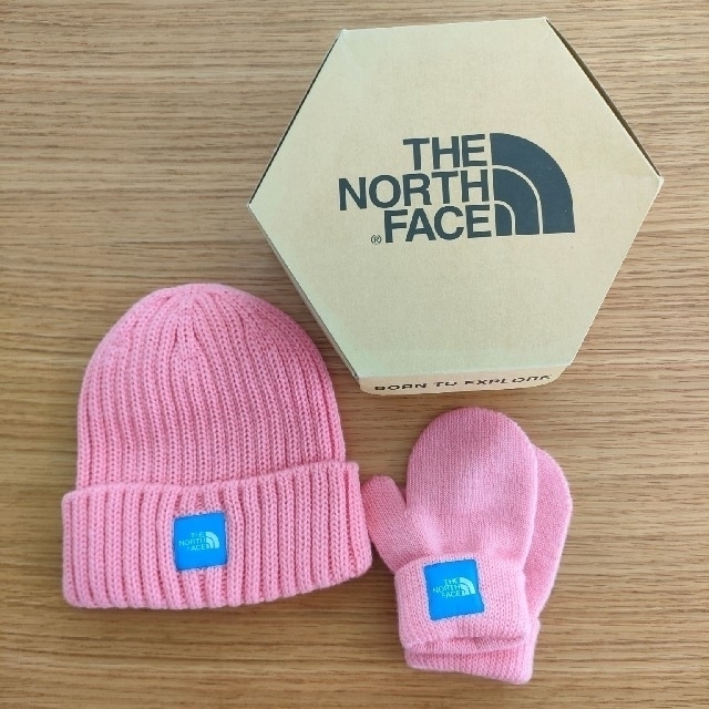 セット売り‼️THE NORT HFACE ザノースフェイス ニット帽‼️手袋‼️-