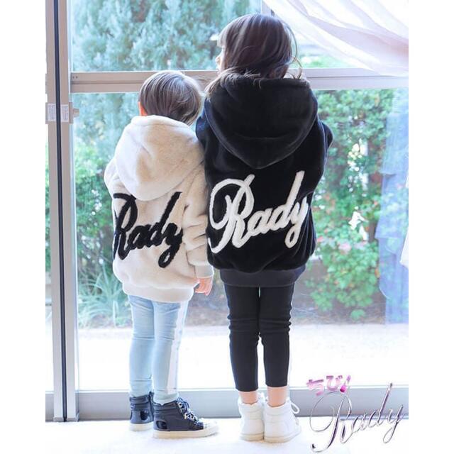 Rady(レディー)のちびRadyファーフーディ　M   ブラック　rady ちび　 キッズ/ベビー/マタニティのキッズ服女の子用(90cm~)(ジャケット/上着)の商品写真