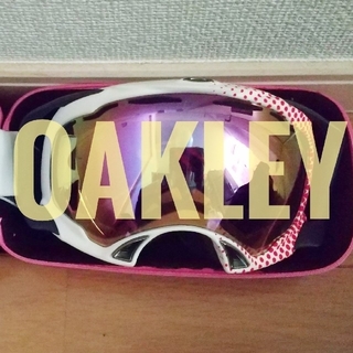 オークリー(Oakley)のOakley★ゴーグル★ケース付き(ウエア/装備)