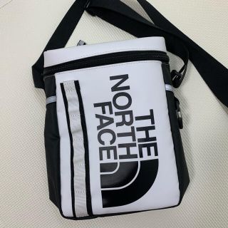 ザノースフェイス(THE NORTH FACE)の【専用】THE NORTHFACE ショルダー バッグ(ショルダーバッグ)