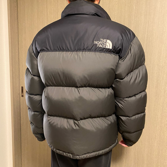 THE NORTH FACE(ザノースフェイス)のTHE NORTH FACE ヌプシ メンズのジャケット/アウター(ダウンジャケット)の商品写真