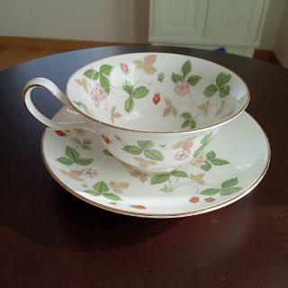 WEDGWOOD(食器 ・ ブラック/黒色系)のフリマアイテム一覧 WEDGWOOD(食器 ・ ブラック/黒色系)のフリマアイテム一覧