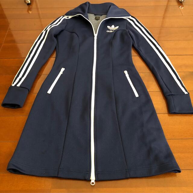 adidas(アディダス)の古着　アディダス　安室奈美恵さん着用モデル　ワンピース◇３８サイズ◇L-0130 レディースのワンピース(ひざ丈ワンピース)の商品写真