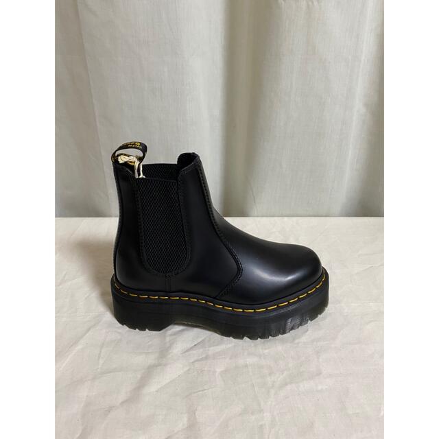 Dr.Martens(ドクターマーチン)のドクターマーチン国内正規品★新品箱入り！QUADチェルシーブーツサイドゴアブーツ レディースの靴/シューズ(ブーツ)の商品写真