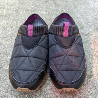 テバ(Teva)の訳あり TEVA テバ スリッポン レディース エンバーモック 24cm(スリッポン/モカシン)