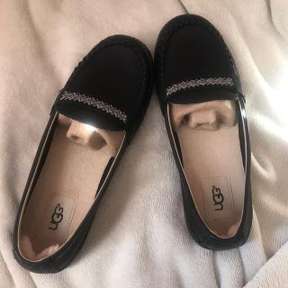 アグ(UGG)のugg ローファー  ブラック(ローファー/革靴)