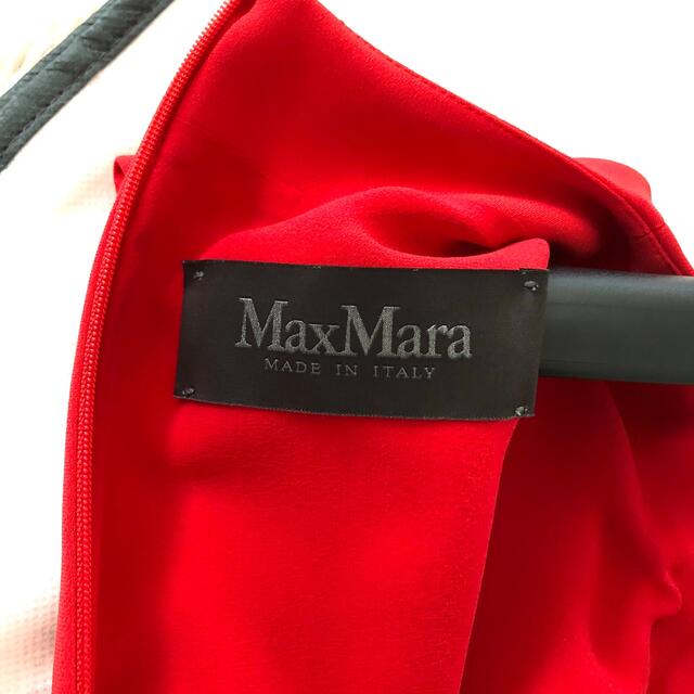 Max Mara(マックスマーラ)の新品同様‼️【マックスマーラ】最高級ブラックタグピアノフォルテワンピースオレンジ レディースのワンピース(ひざ丈ワンピース)の商品写真