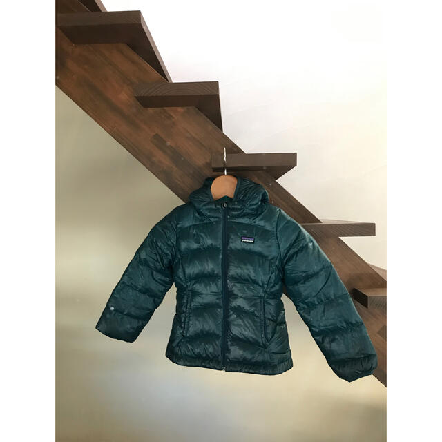 patagonia(パタゴニア)の[やま様専用]Patagonia kids ダウン キッズ/ベビー/マタニティのキッズ服女の子用(90cm~)(ジャケット/上着)の商品写真