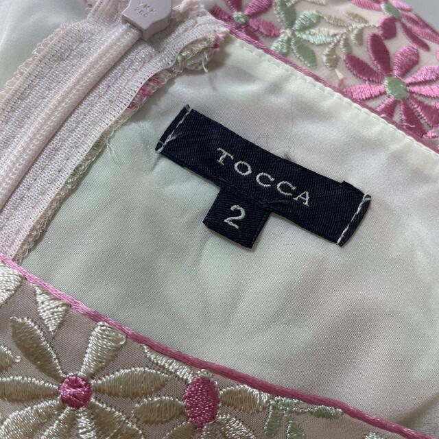 クーポン割引 TOCCA ワンピース ゴールドレーベル 花柄 刺繍 カット