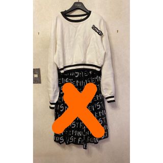 希少品! Alice + Olivia トレーナー