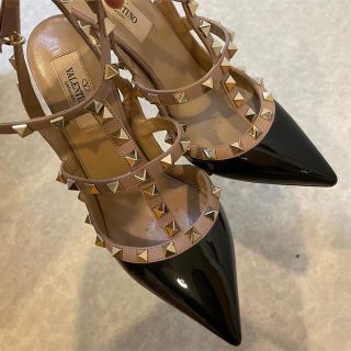 ヴァレンティノ(VALENTINO)のバレンティノ　ピンヒール　(ハイヒール/パンプス)