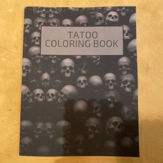 TATOO COLORING BOOK(ファッション/美容)