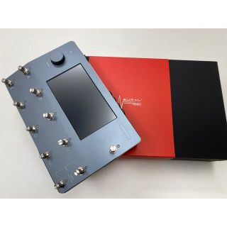 neural dsp quad cortex 新古品［専用ケース付き］(エフェクター)