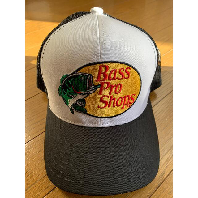 新品 bass pro SHOPS バスプロショップス メッシュキャップ　黒 メンズの帽子(キャップ)の商品写真