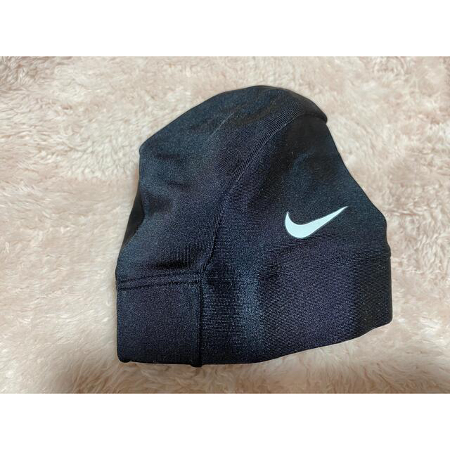 NIKE(ナイキ)の【美品】NIKE スイミングキャップ スポーツ/アウトドアのスポーツ/アウトドア その他(マリン/スイミング)の商品写真