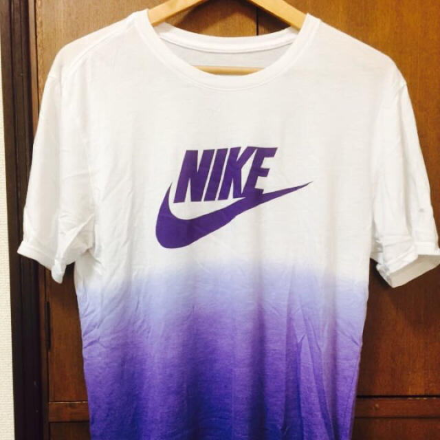 NIKE(ナイキ)のナイキ×グラデーションTシャツ メンズのトップス(Tシャツ/カットソー(半袖/袖なし))の商品写真