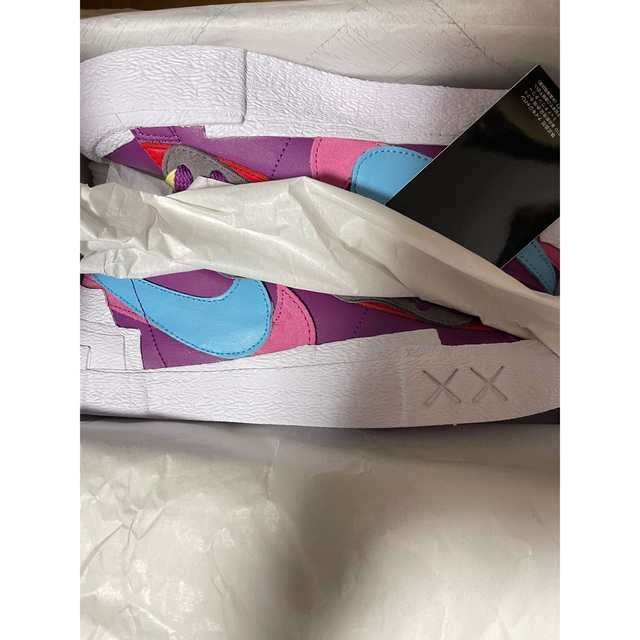 sacai(サカイ)のKAWS × sacai × Nike Blazer Low  メンズの靴/シューズ(スニーカー)の商品写真