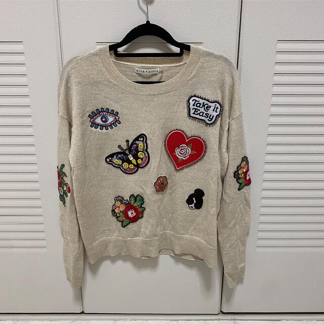 alice+oliviaアリスアンドオリビア ニット 刺繍入り alice+oliviaアリスアンドオリビア ニット 刺繍入り