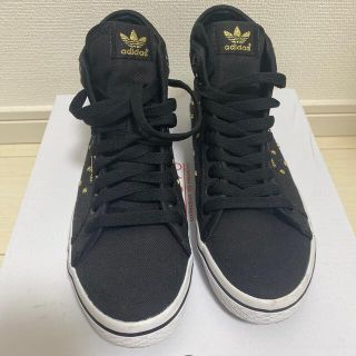 アディダス(adidas)の星のスタッズ　スニーカー23.5㎝(スニーカー)