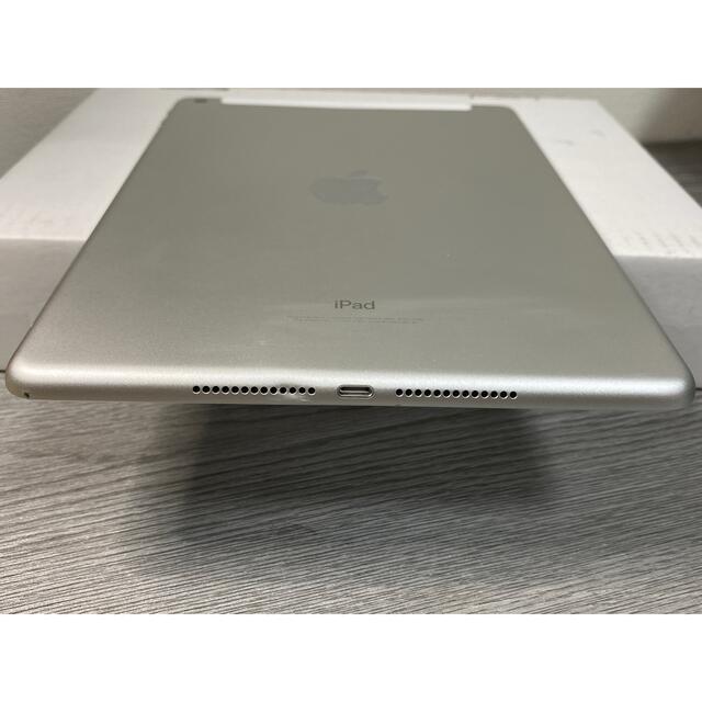 SIMフリー iPad 第5世代 128GB MP272J/A シルバー　一括〇