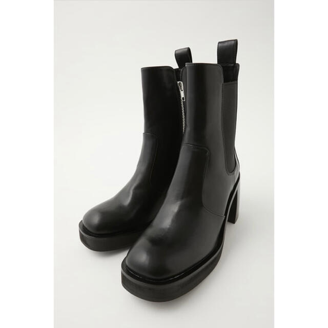 【ほぼ未使用】moussy / 新作  ROUND TOE HEEL ブーツ