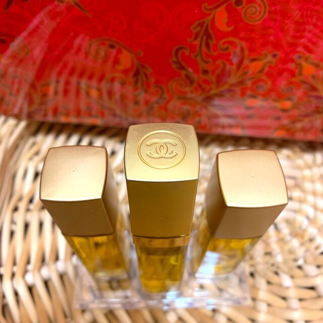 CHANEL(シャネル)のCHANEL No.5  EAU DE TOILETTE  コスメ/美容の香水(香水(女性用))の商品写真