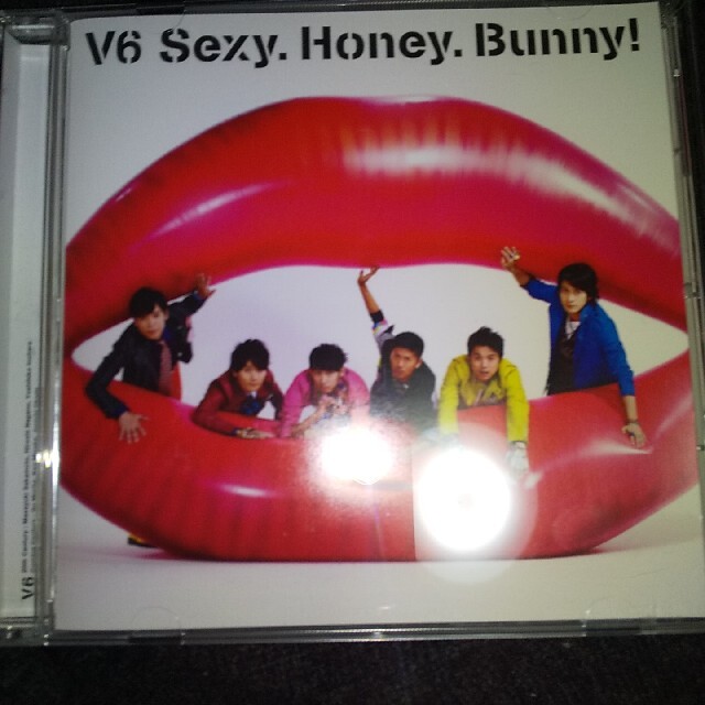 V6(ブイシックス)のSexy.Honey.Bunny！/タカラノイシ　V６　CD　通常 エンタメ/ホビーのCD(ポップス/ロック(邦楽))の商品写真