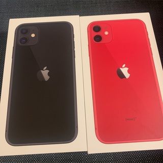 iPhone - iPhone11 64GB 赤と黒 2台セットの通販｜ラクマ