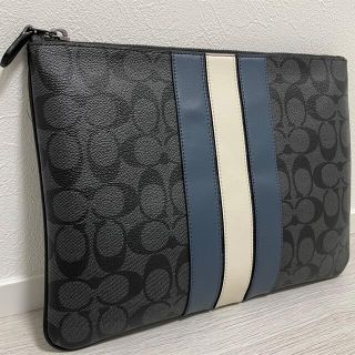 コーチ(COACH)の【COACH】コーチ クラッチバッグ  ラージポーチ  シグネチャーキャンバス(セカンドバッグ/クラッチバッグ)