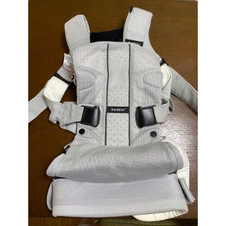 ベビービョルン(BABYBJORN)のベビービョルン One+ Air(抱っこひも/おんぶひも)