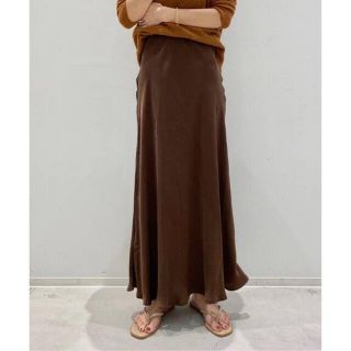 アパルトモンドゥーズィエムクラス(L'Appartement DEUXIEME CLASSE)のアパルトモン SHAINA MOTE FLARE スカート(ロングスカート)
