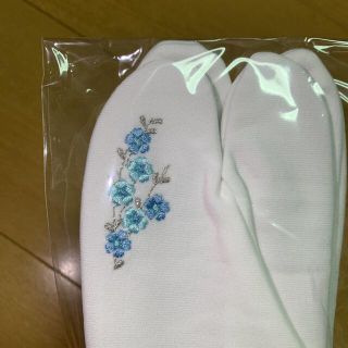 ストレッチ刺繍足袋　ブルー(和装小物)