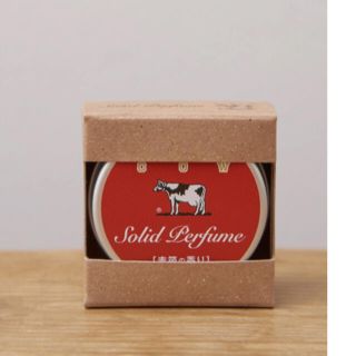 牛乳石鹸 - カウブランド赤箱の香りの練り香水 10gの通販 by ナミ73's