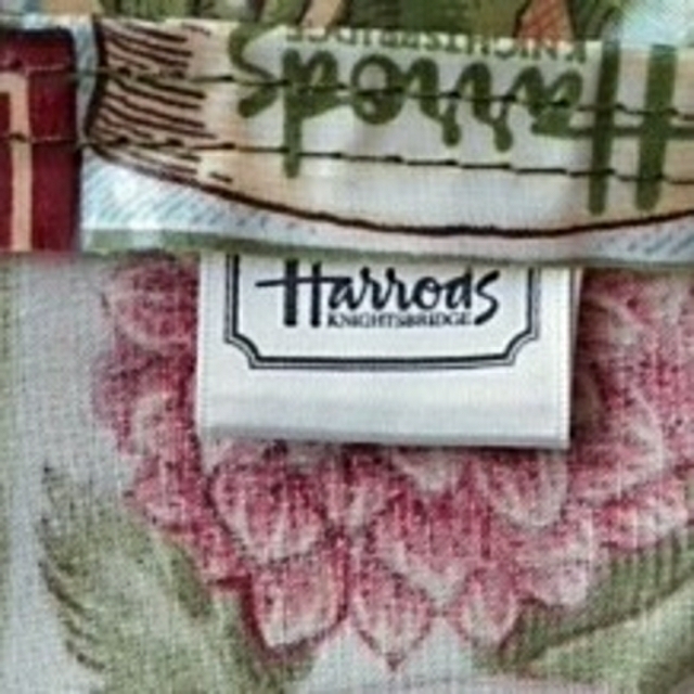Harrods(ハロッズ)のハロッズ　ショッピングバッグ レディースのバッグ(トートバッグ)の商品写真