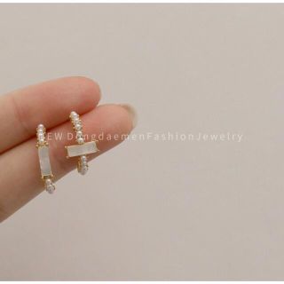 スタージュエリー(STAR JEWELRY)のアシンメトリー　パールピアス(ピアス)