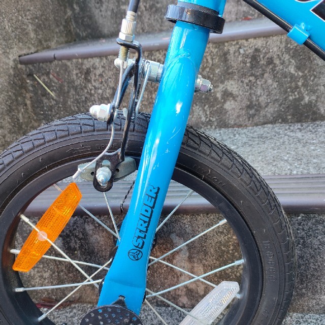 STRIDA - ストライダー 14X ペダル付き ブルーの通販 by STRIDA - ストライダー 14X ペダル付き ブルーの通販 by