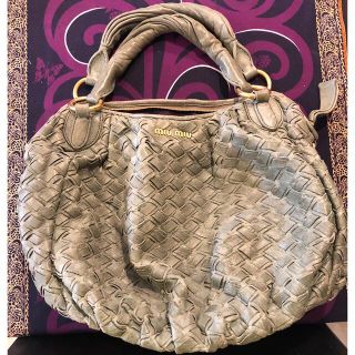 ミュウミュウ バッグ(グリーン・カーキ/緑色系)の通販 85点 | miumiu