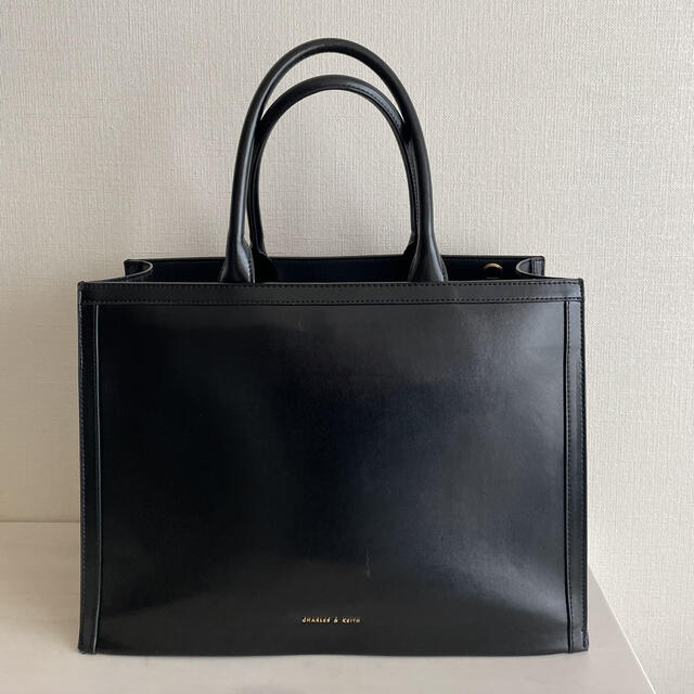 Charles and Keith(チャールズアンドキース)のbububuさん　専用 レディースのバッグ(ショルダーバッグ)の商品写真