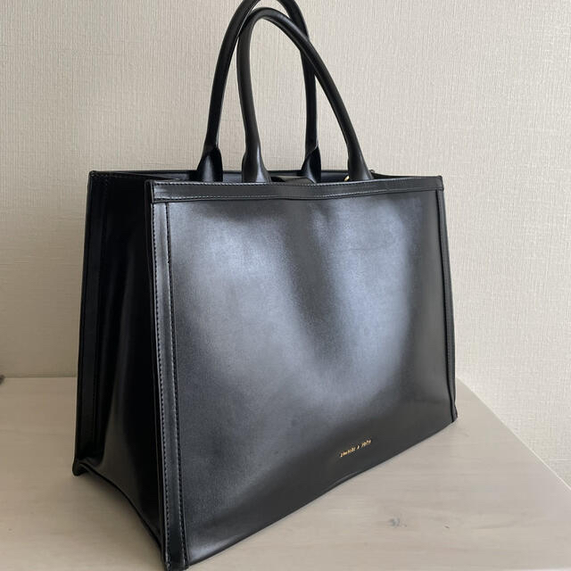 Charles and Keith(チャールズアンドキース)のbububuさん　専用 レディースのバッグ(ショルダーバッグ)の商品写真