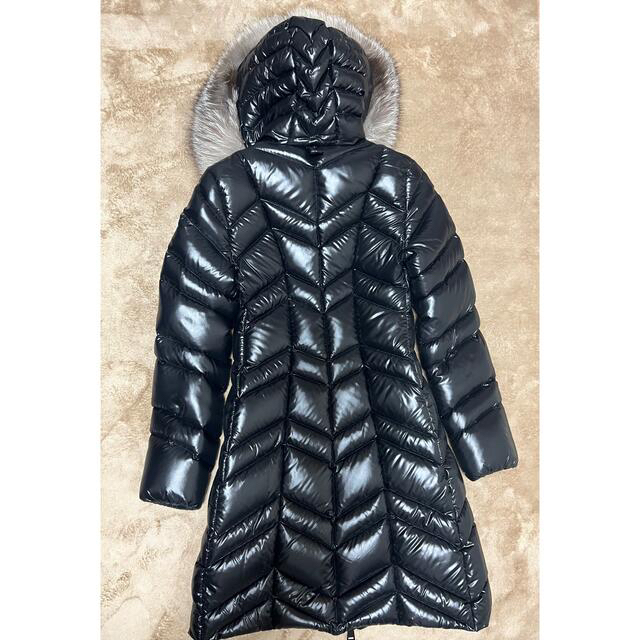 MONCLER(モンクレール)のMONCLER FURMAR GIUBBOTTO 00 モンクレール ダウン レディースのジャケット/アウター(ダウンジャケット)の商品写真