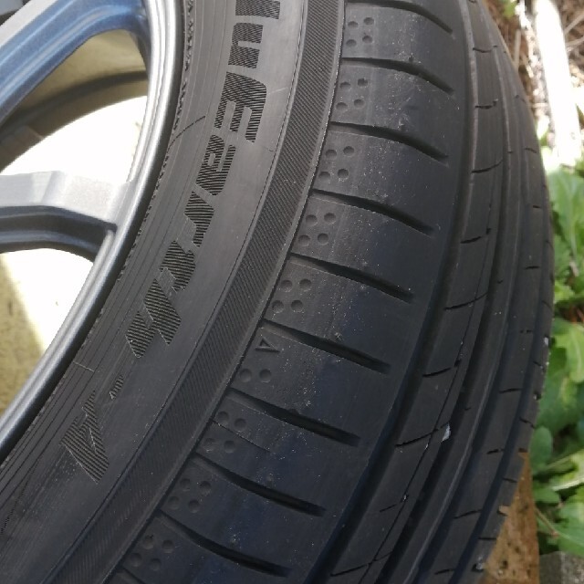 トヨタフィールダー　ヨコハマブルーアース＆アルミホイールセット185/65R15 4