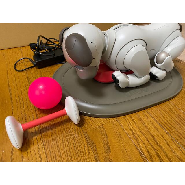 SONY(ソニー)のSONY aibo (ERS-1000/W) エンタメ/ホビーのおもちゃ/ぬいぐるみ(その他)の商品写真