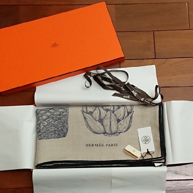 HERMES カシミヤシルク ヤシの目録