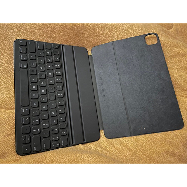 Apple 第2世代用Smart Keyboard Folioの通販 by あき's shop｜アップルならラクマ - 11インチ iPad Pro 格安セール
