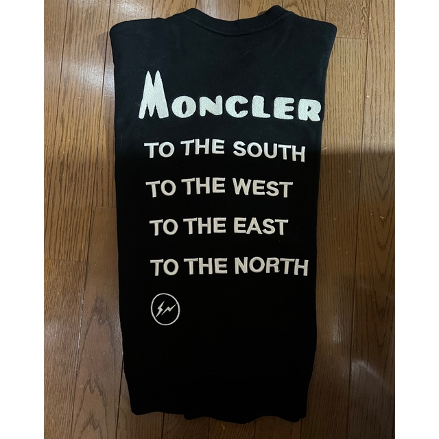 MONCLER(モンクレール)の専用 メンズのトップス(スウェット)の商品写真