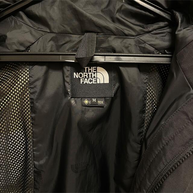 THE NORTH FACE(ザノースフェイス)のTHE NORTH FACE マウンテンライトジャケット NP11834 K メンズのジャケット/アウター(マウンテンパーカー)の商品写真