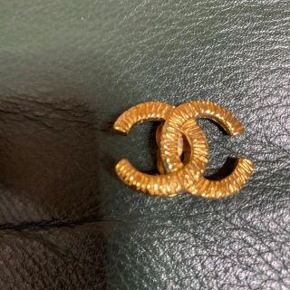 シャネル(CHANEL)のシャネルイヤリング　片方だけです。(イヤリング)