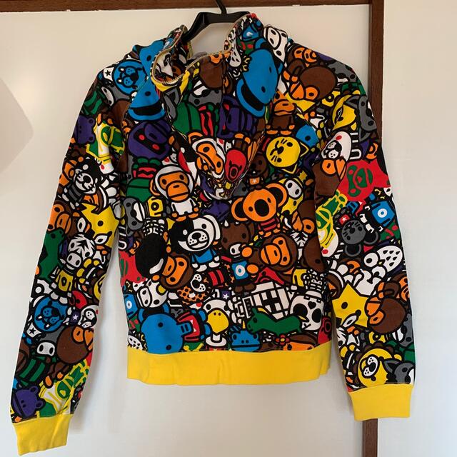 A BATHING APE(アベイシングエイプ)のアベイシングエイプMILOパーカー レディースのトップス(パーカー)の商品写真