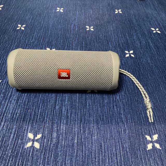 JBL FLIP4 Bluetoothスピーカー スマホ/家電/カメラのオーディオ機器(スピーカー)の商品写真